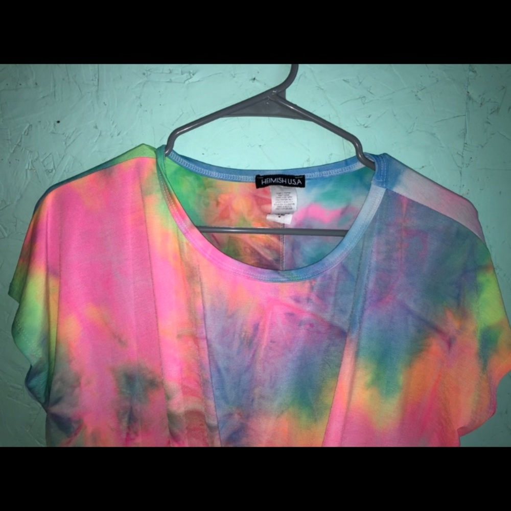 Heimish Tie-Die Top - Picture 2 of 6